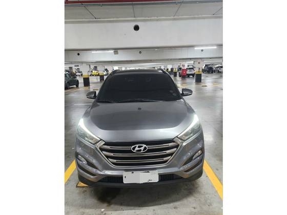 HYUNDAI TUCSON 1.6 16V T-GDI GASOLINA GLS ECOSHIFT HYUNDAI TUCSON 1.6 16V T-GDI GASOLINA GLS ECOSHIFT